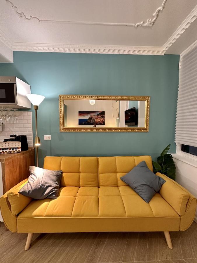 Ferienwohnung Aquarium Exclusive Loft - Private Parking Genua Exterior foto